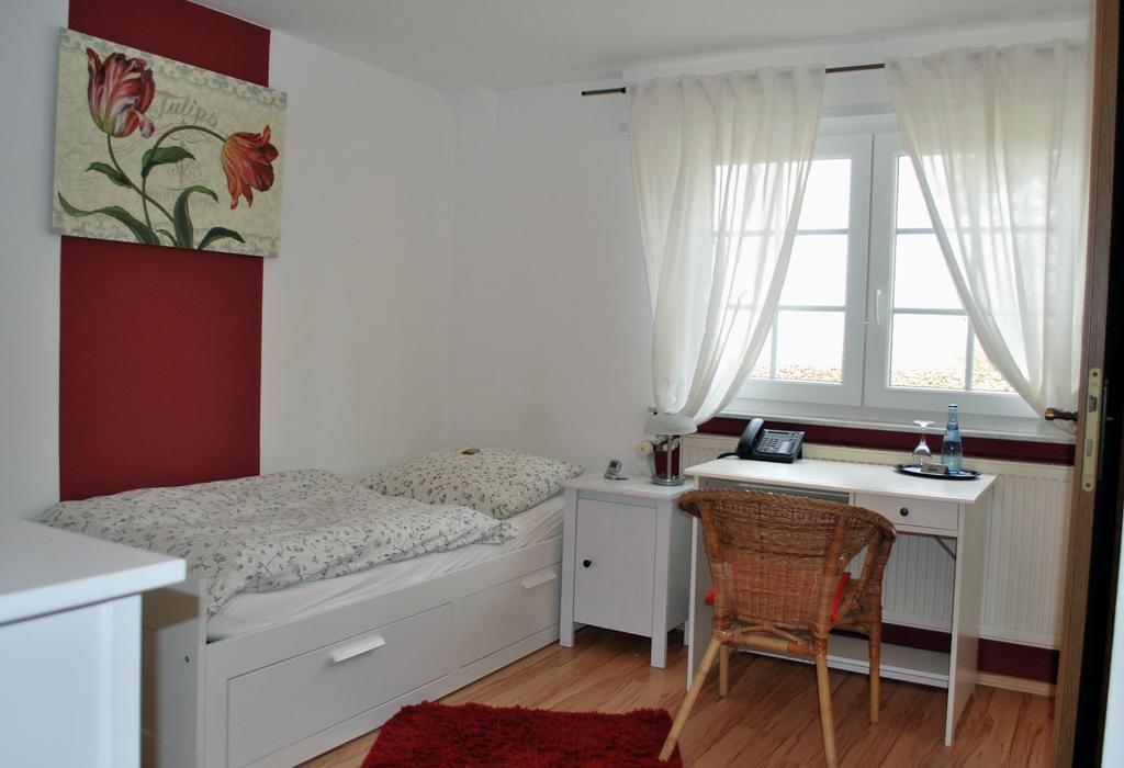 Landgasthof Gaensberg Wiesloch Εξωτερικό φωτογραφία